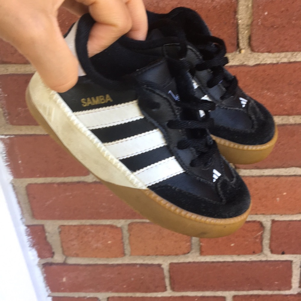 Toddler Sambas